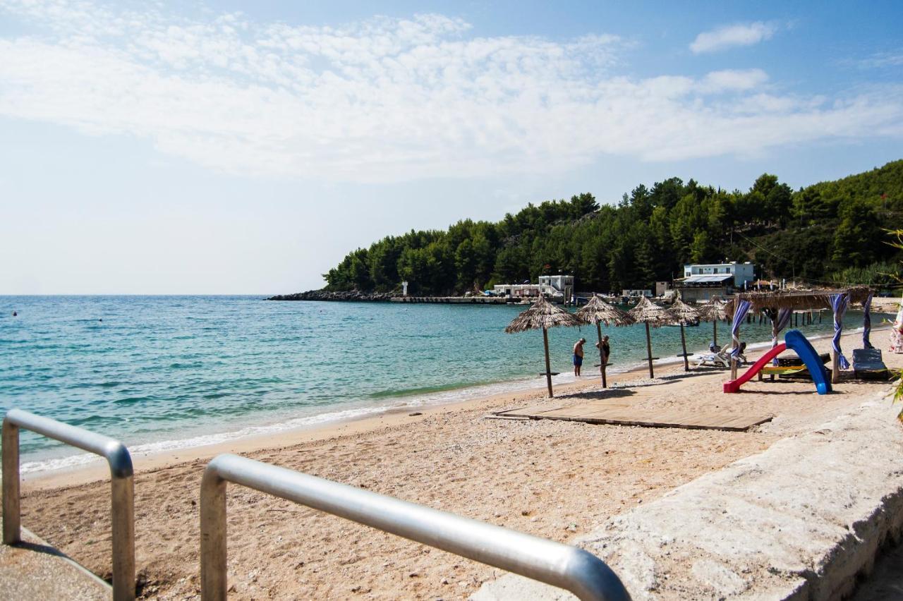 Thalassea Himare Exterior photo