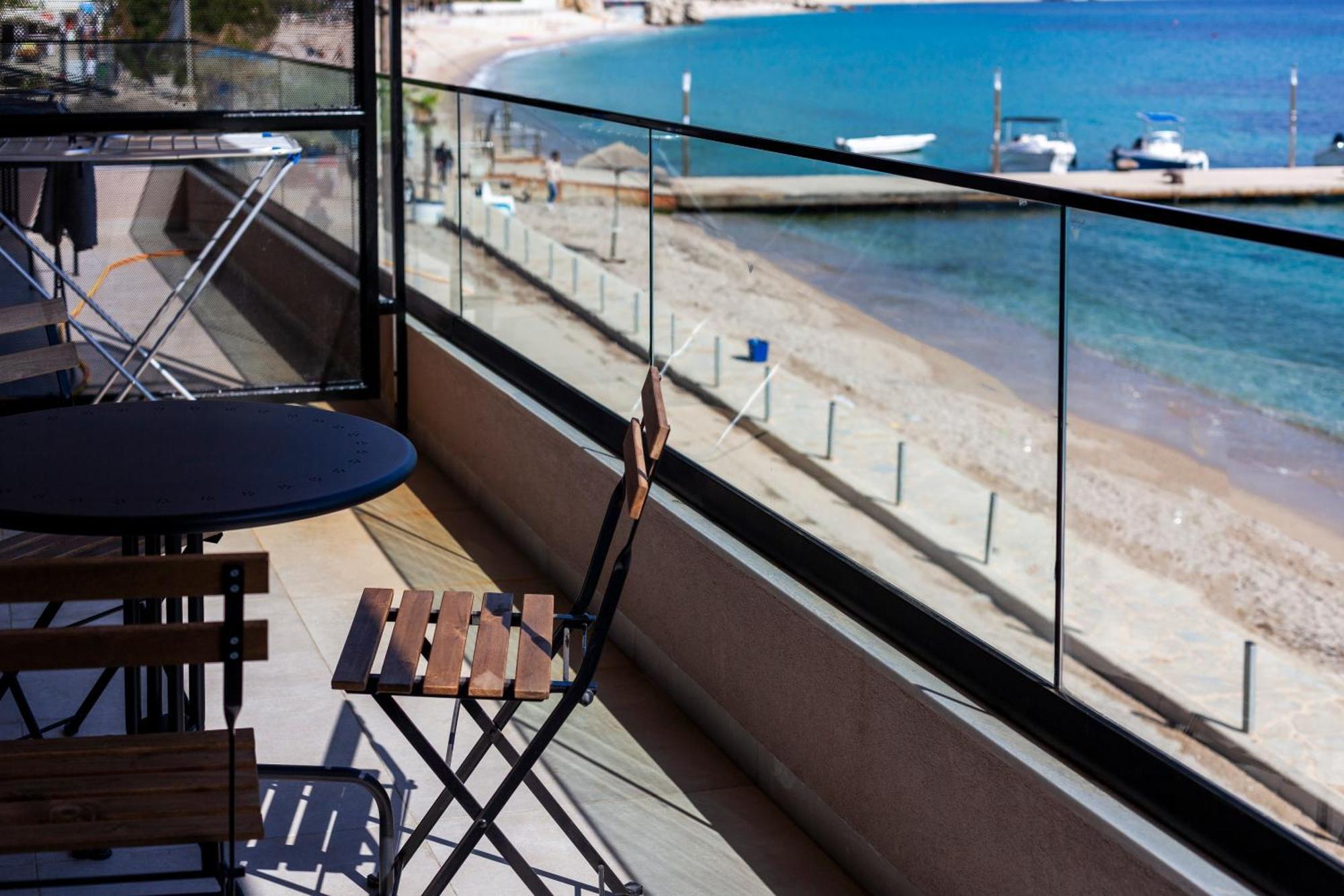 Thalassea Himare Exterior photo